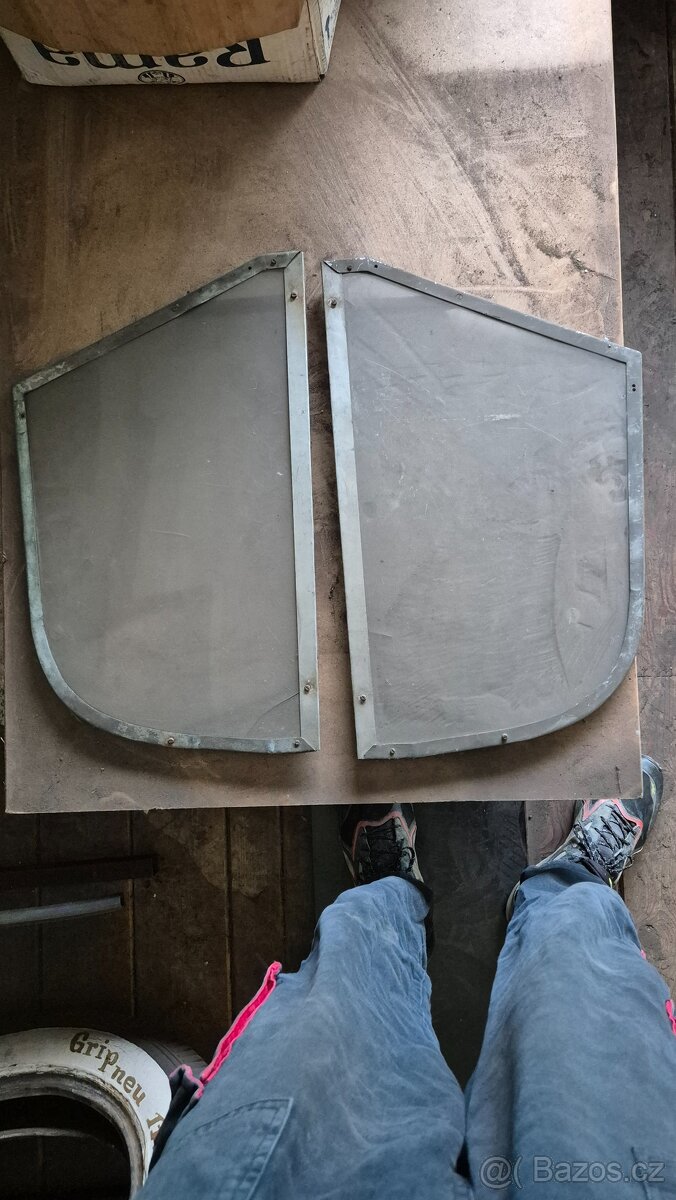 Náhradní díly na veterány - 16