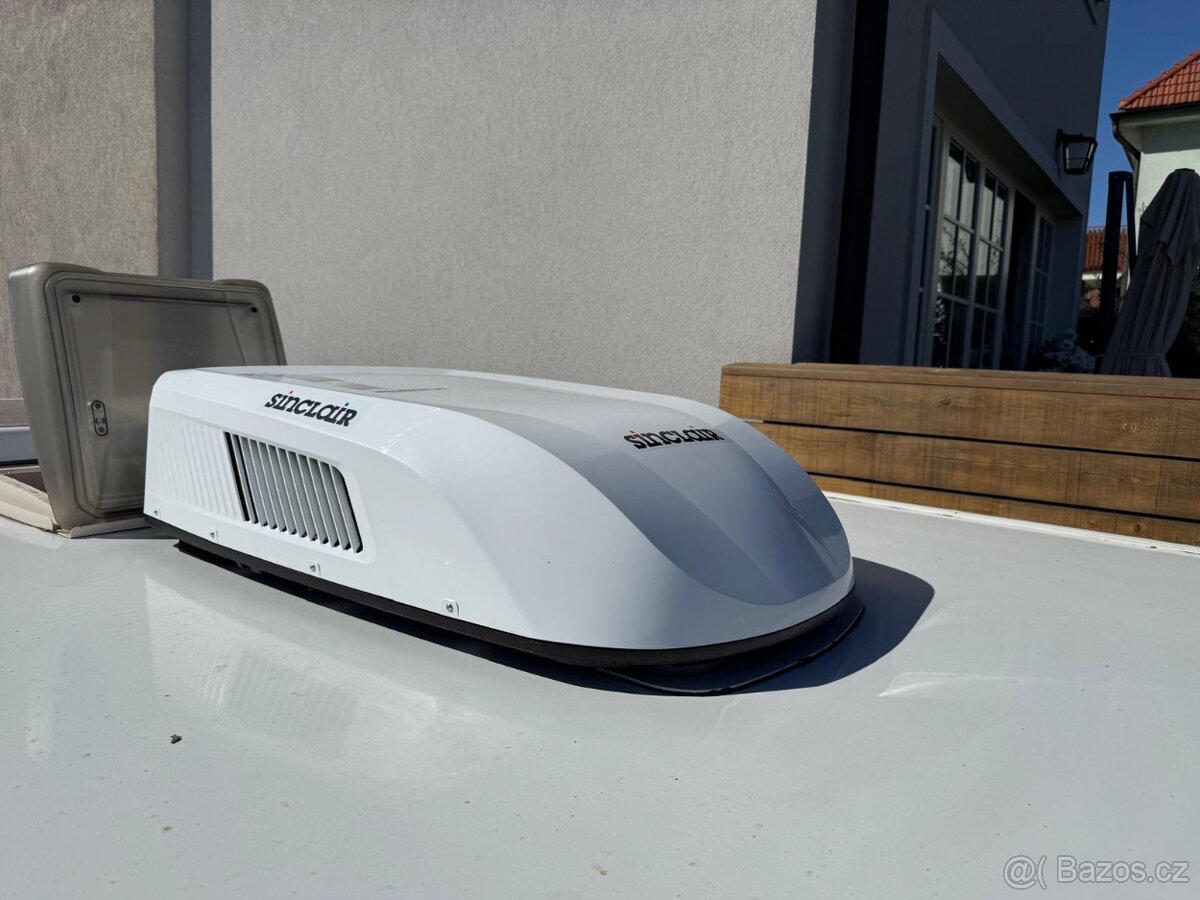 Karavan obytny přívěs WEINSBERG CaraOne - 16