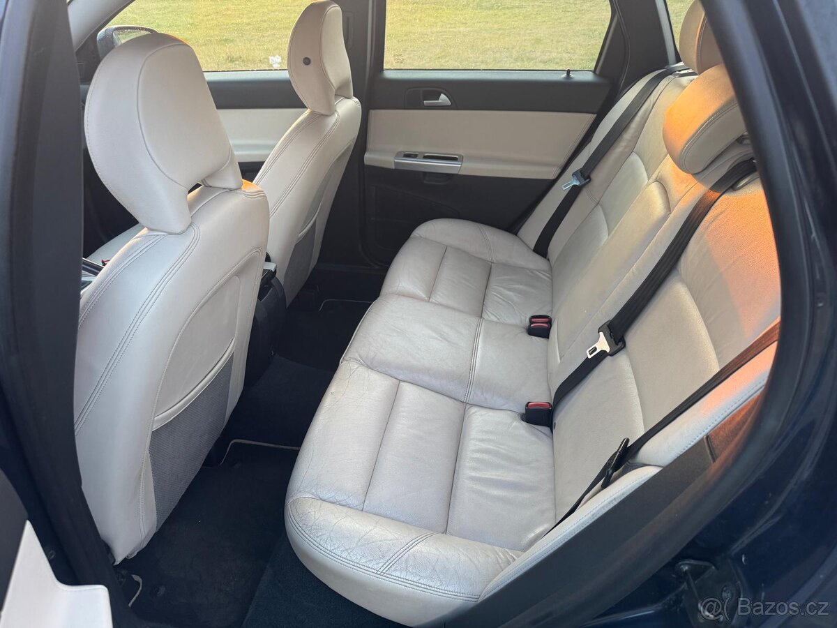 Volvo V50 2012r - 16