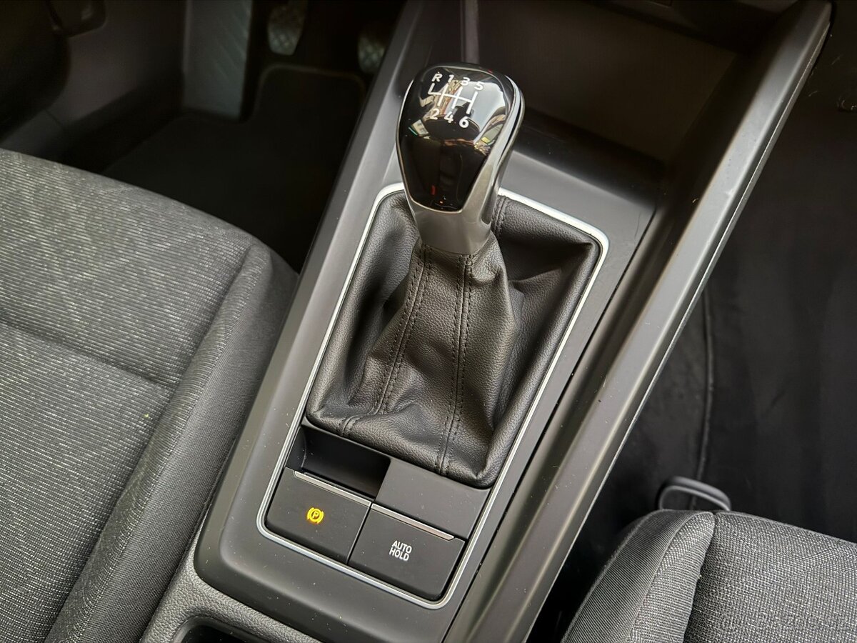 VW Golf Variant 2.0TDI 85kW man. ACC LED - záruka Autodraft - 16