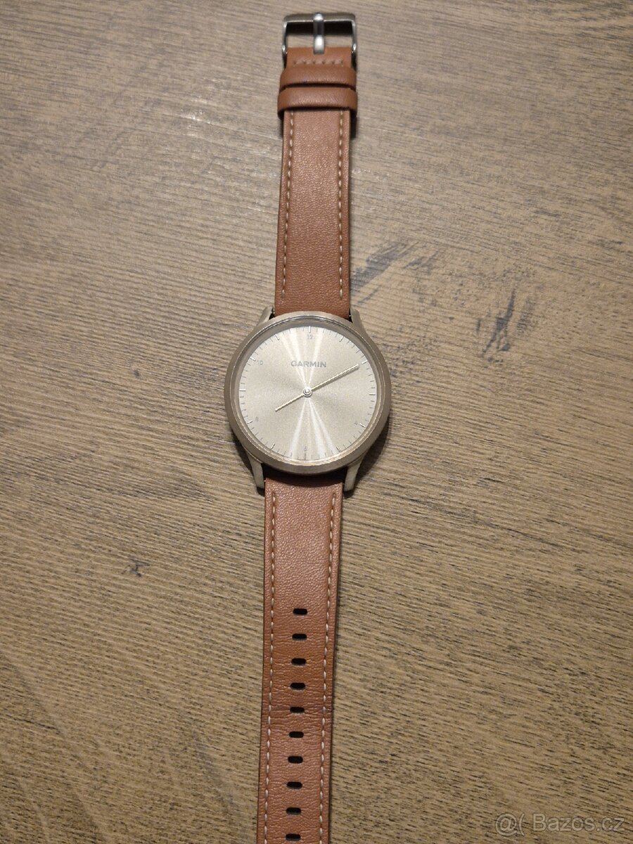 Garmin VIVOMOVE premium gold - 16