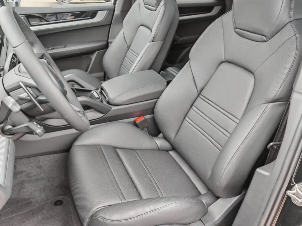 Porsche Cayenne, 3.0 V6 Coupe MY2025 - 16