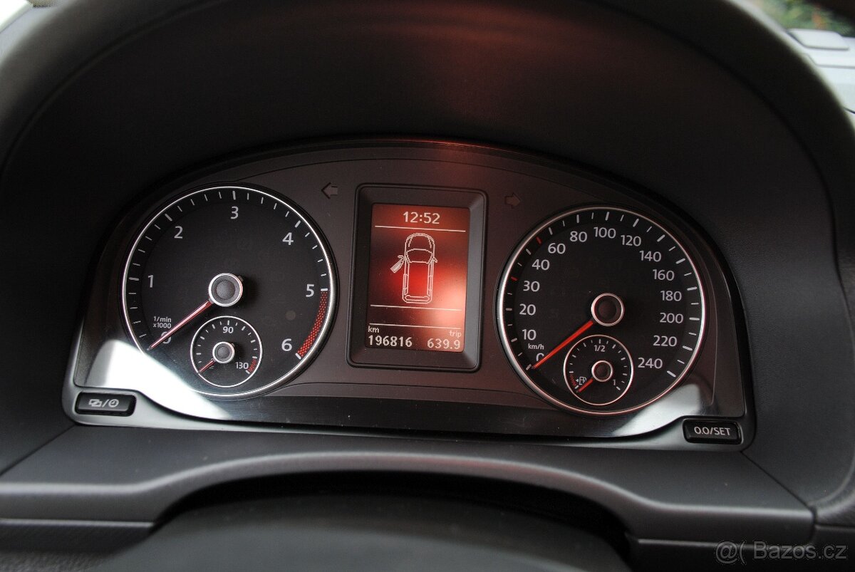 VW Caddy CROSS 1.6TDi - tažné zařízení - 16