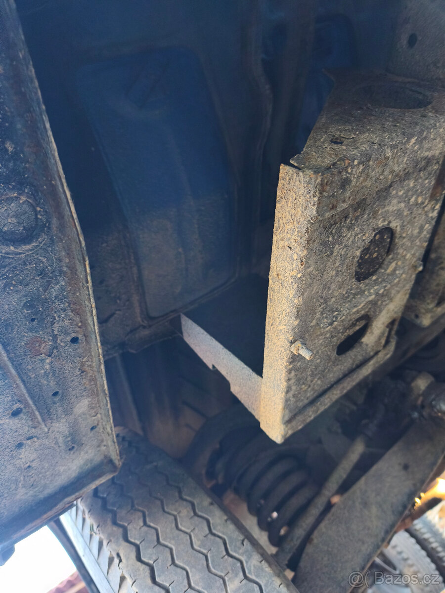 Kabina Avia A30 / A31 - 16