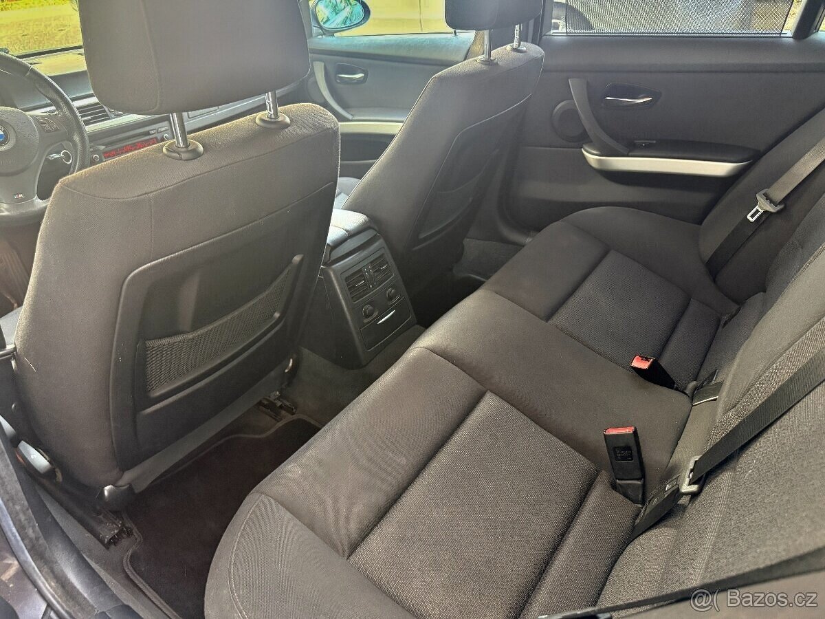 BMW 320i 110kW 2007, ALU, KLIMA, MANUÁL, PARKSYST, CEBIA - 16