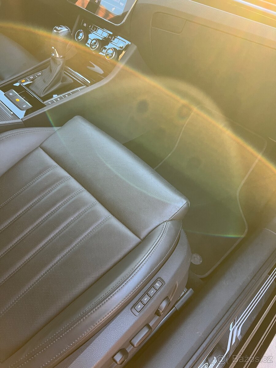 Škoda Superb III combi Laurin&Klement - 16