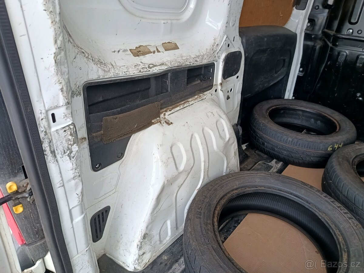 Opel Combo Van 1.3 CDTi ecoFLEX RV2014, serviska - 16