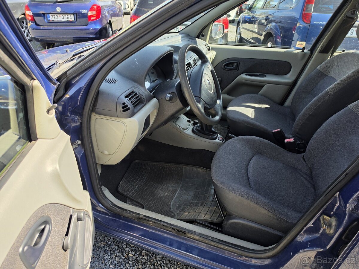 Renault Thalia
1.4 i - 16