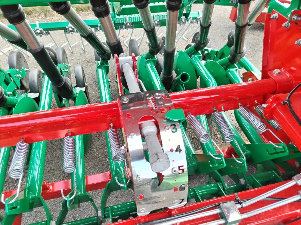 Mechanický diskový secí stroj SR300 - 16