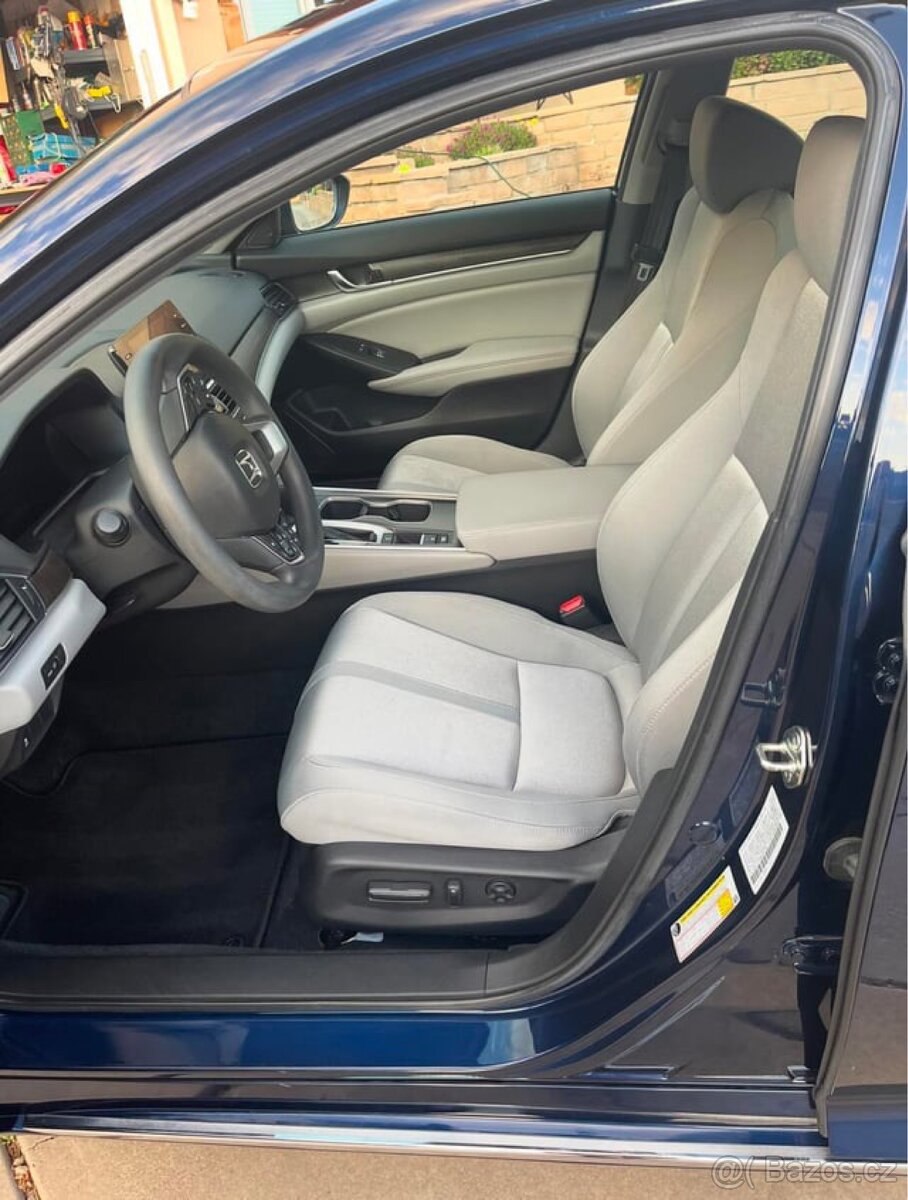 Čištění INTERIÉRU a EXTERIÉRU přímo u Vás doma - 16