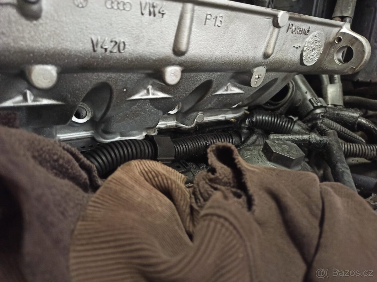 VW T5 MULTIVAN 1.9 TDI - 16