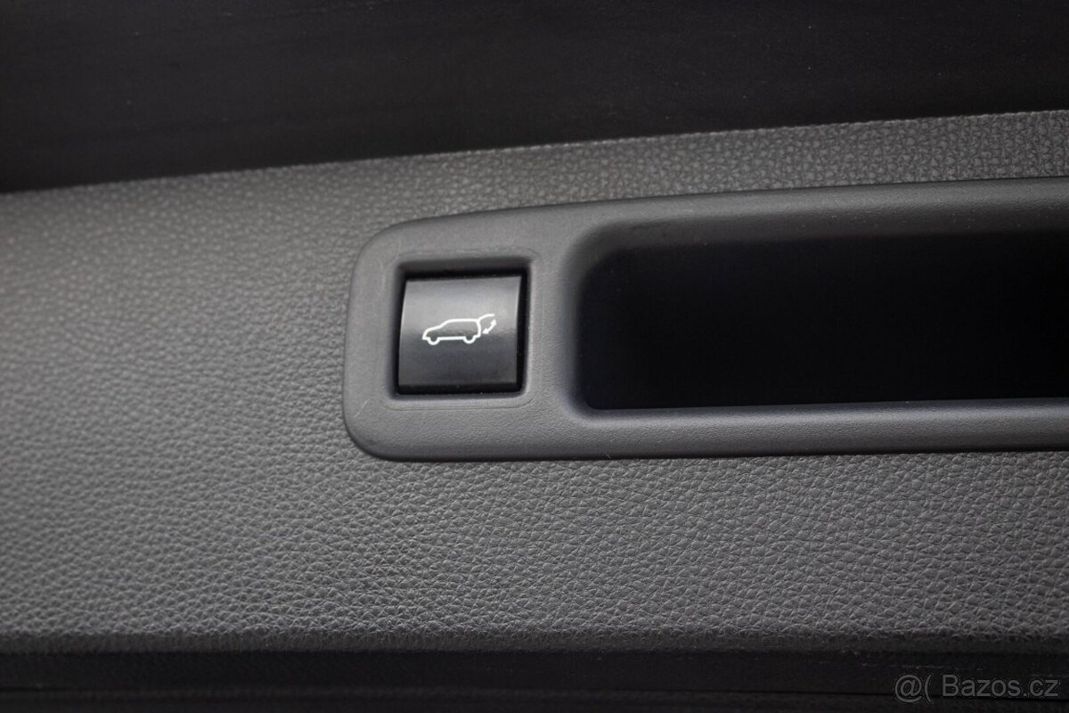 Toyota Highlander 2.5 Hybrid Dynamic Force Executive AWD - 16