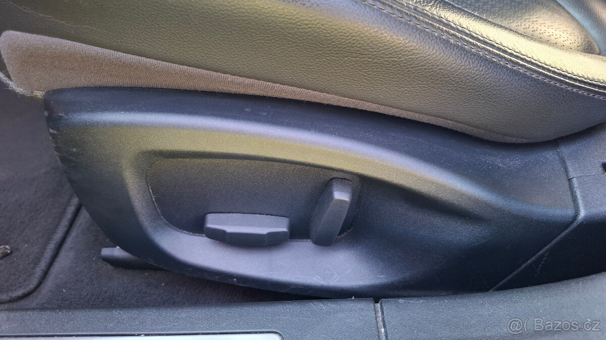 Jaguar XF, E-Performance " MANUÁL " dohoda jistá - 16