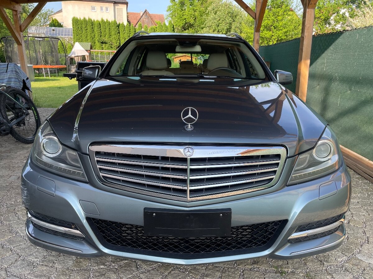 Mercedes-Benz C200 2.2 CDI Elegance W204 - 16