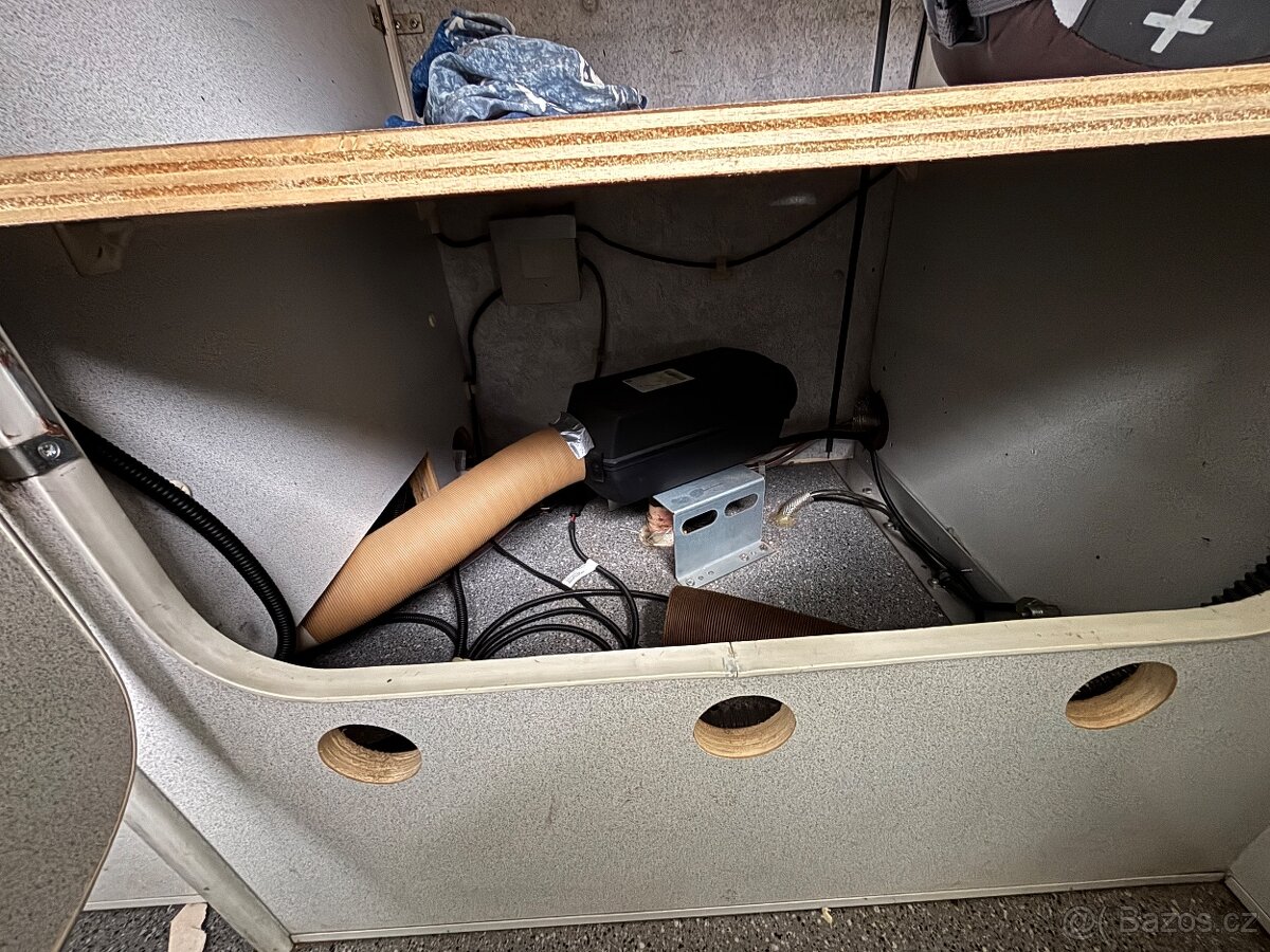 Peugeot Boxer obytný - 16