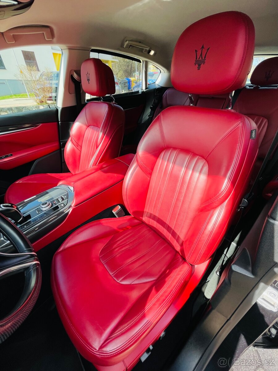 Maserati Levante SQ4 gransport 3.0 V6 316kw 430hp, rv2020 - 16