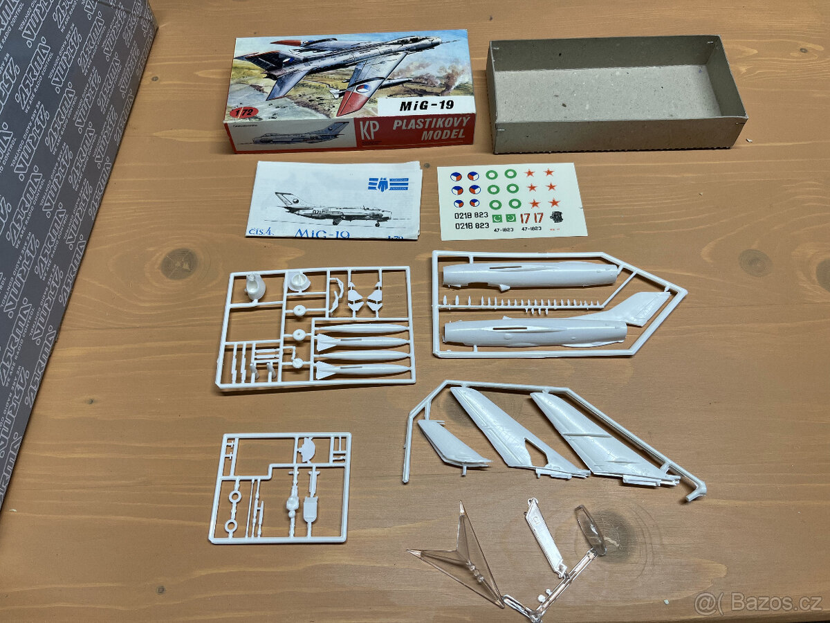 Plastikové modely letadel - 16