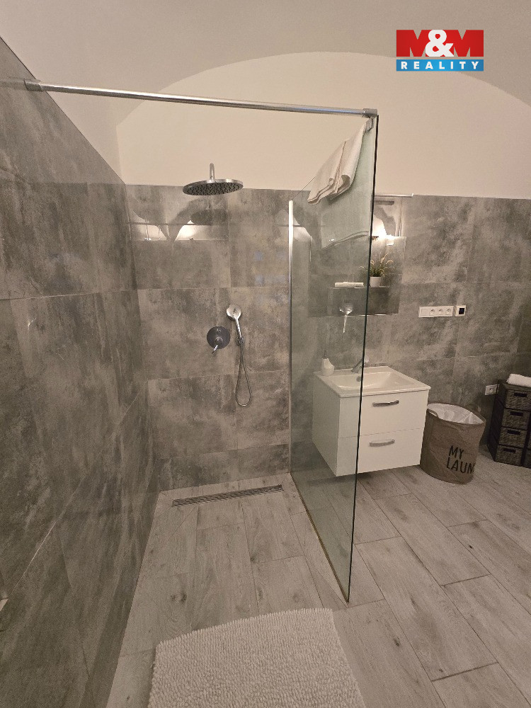 Prodej nájemního domu v Cvikově, ul. Komenského - 16