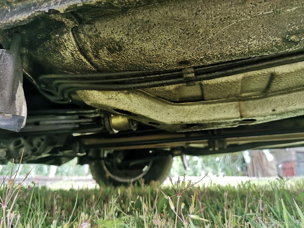 Škoda favorit 136l LPG - 16