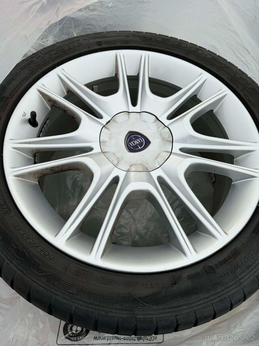 Lancia Delta 1,4 T Alcantara LPG - 16