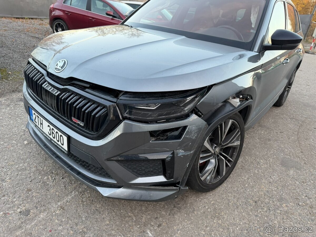 Škoda Kodiaq RS 2.0 TSI 180kw ČR 1.MAJ 28 000km WEBASTO - 16