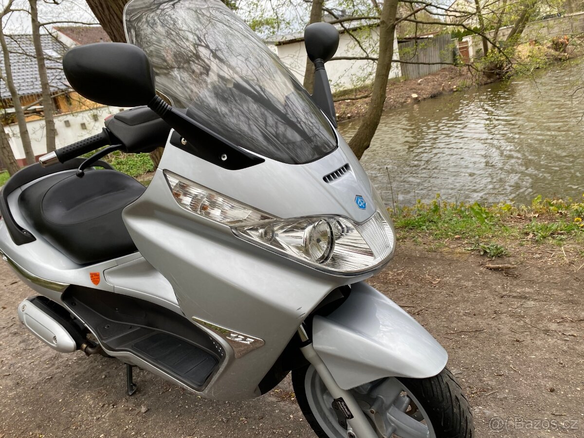 Piaggio X8 125 - 16