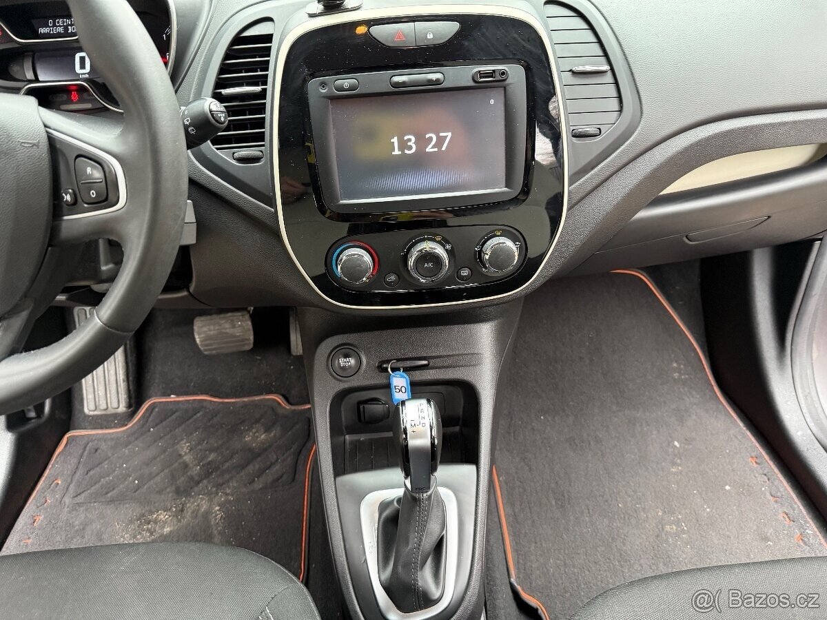 Renault Captur 1.5 dCi Initiale Paris (A6) - 16