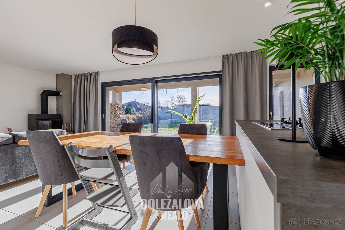 Prodej rodinného domu 193 m², Luka nad Jihlavou, ev.č. 00827 - 16