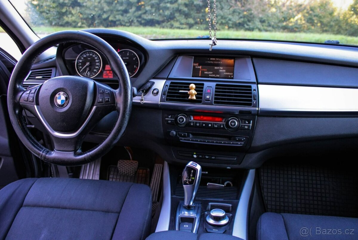 BMW X5 xDrive30d - 16