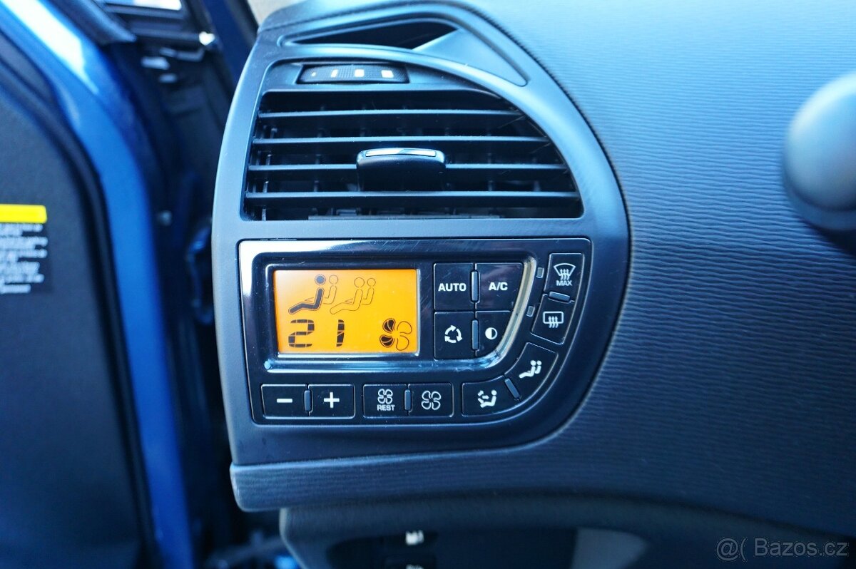 CITROEN C4 PICASSO 1,6 THP EXCLUSIVE ROBOTICKA PŘEVODOVKA - 16