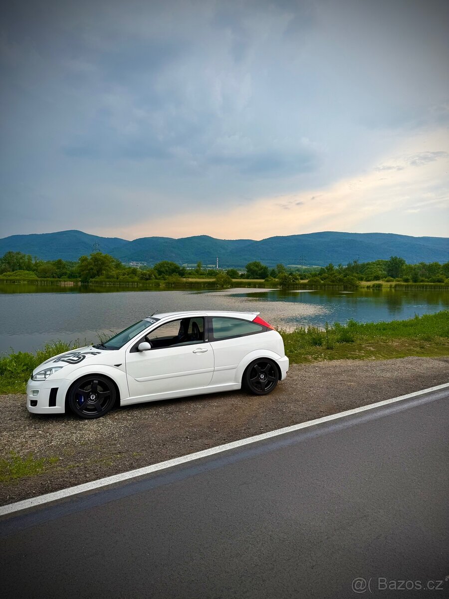 Ford Focus RS MK1 - 16