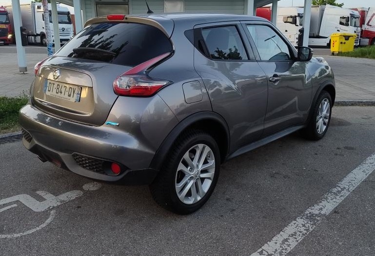 NISSAN Juke dCi 110 CONNECT EDITION rok 07/2015 - 16