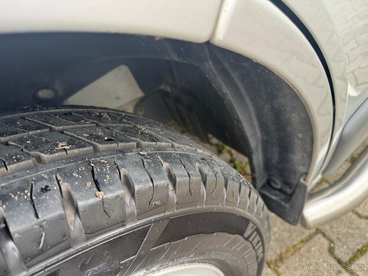 RENAULT TRAFIC 2.0DCI 84KW LONG 2X ŠOUPAČKY R.V.2008 - 16