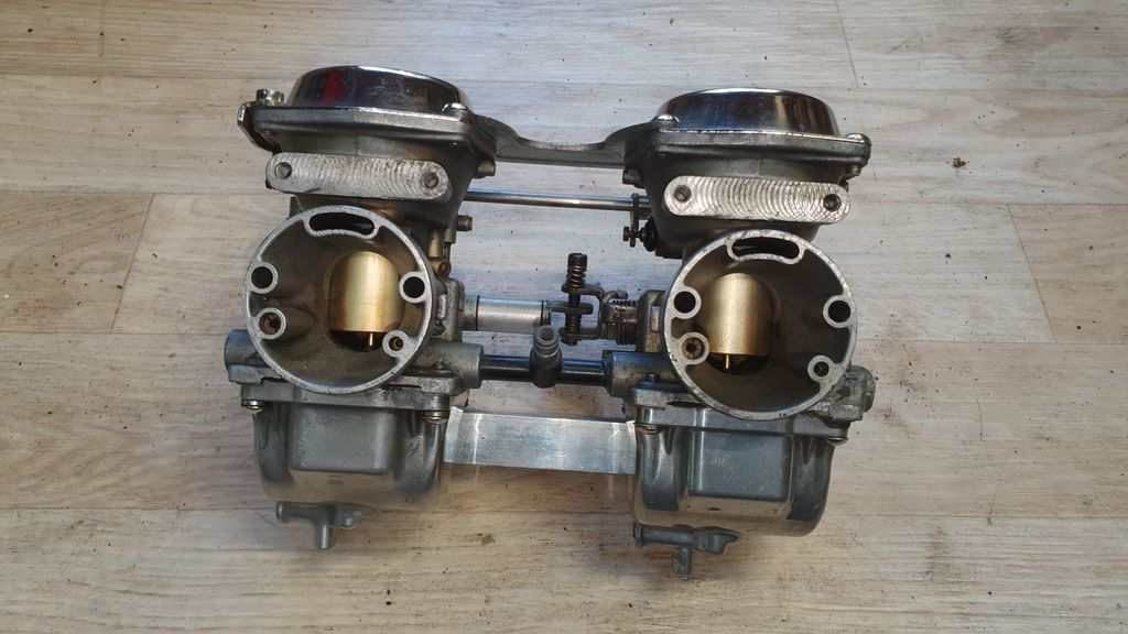 Díly z YAMAHA XS650 Special (1979) - 16