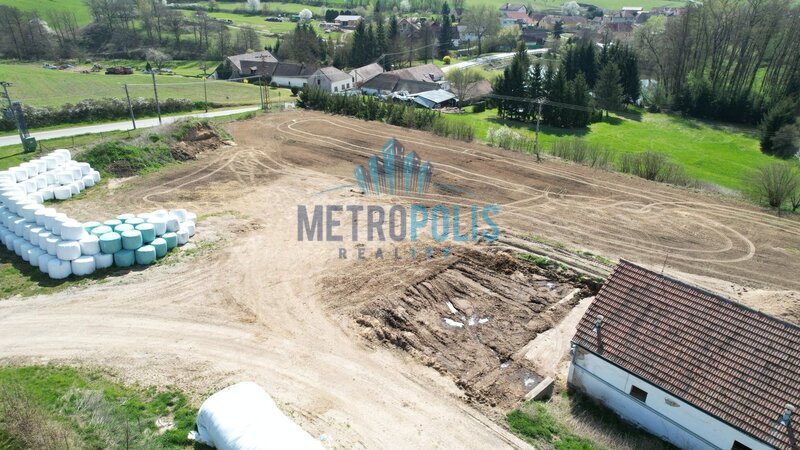 Prodej pozemkku v malebné obci Kňovice – 3026m² - 16