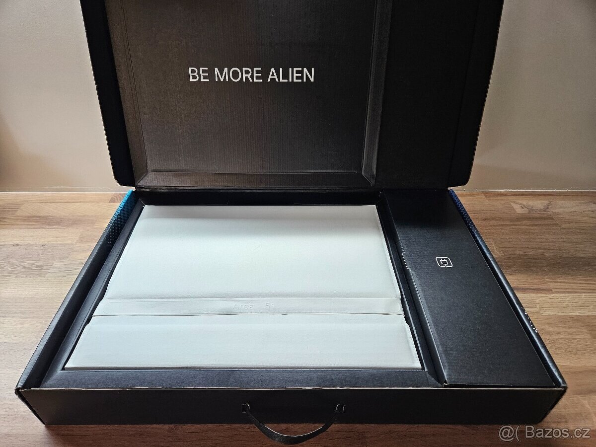 18"_300HZ_ALIENWARE 18 AREA-51_U9-275HX_RTX 5070 Ti 12GB - 16