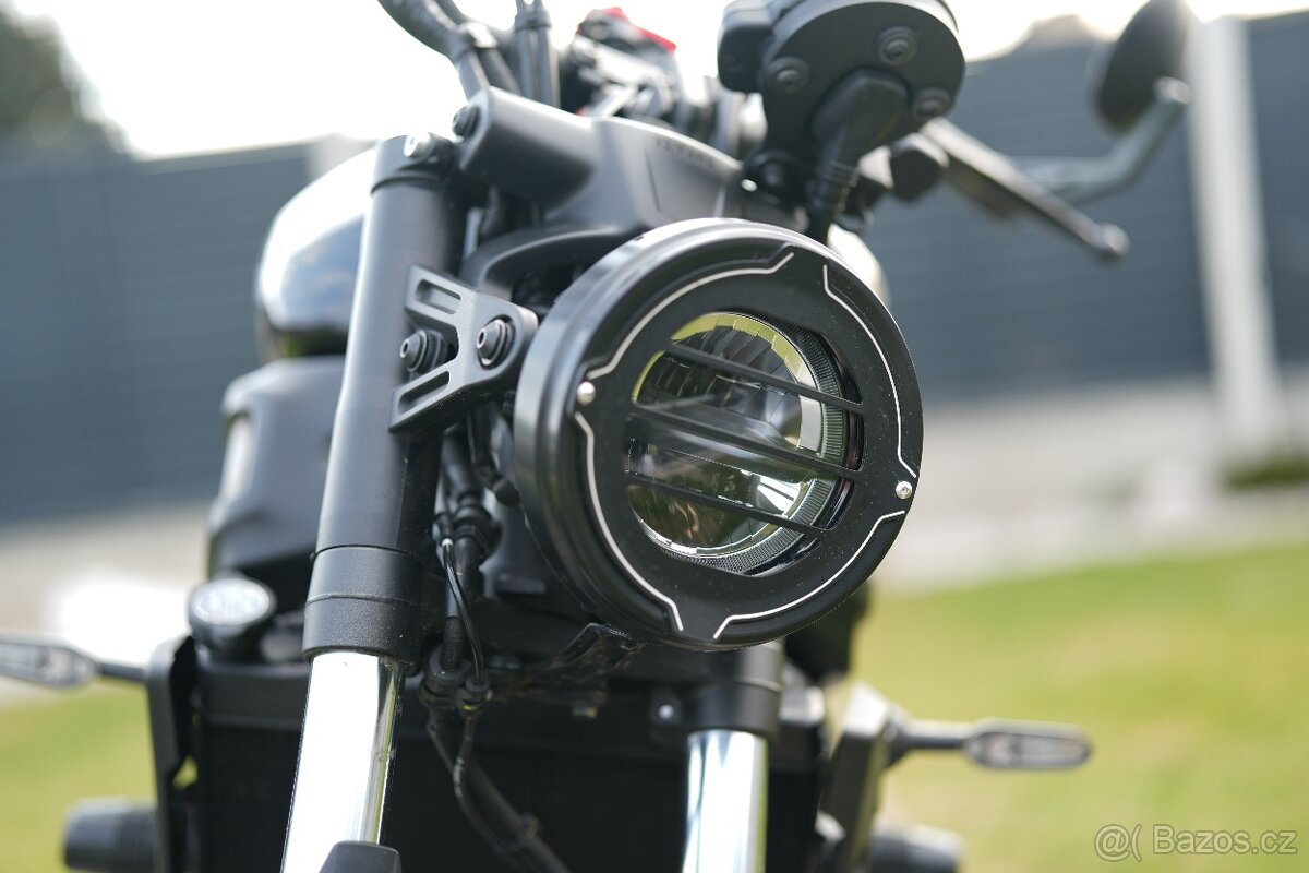 Yamaha XSR700 - 16