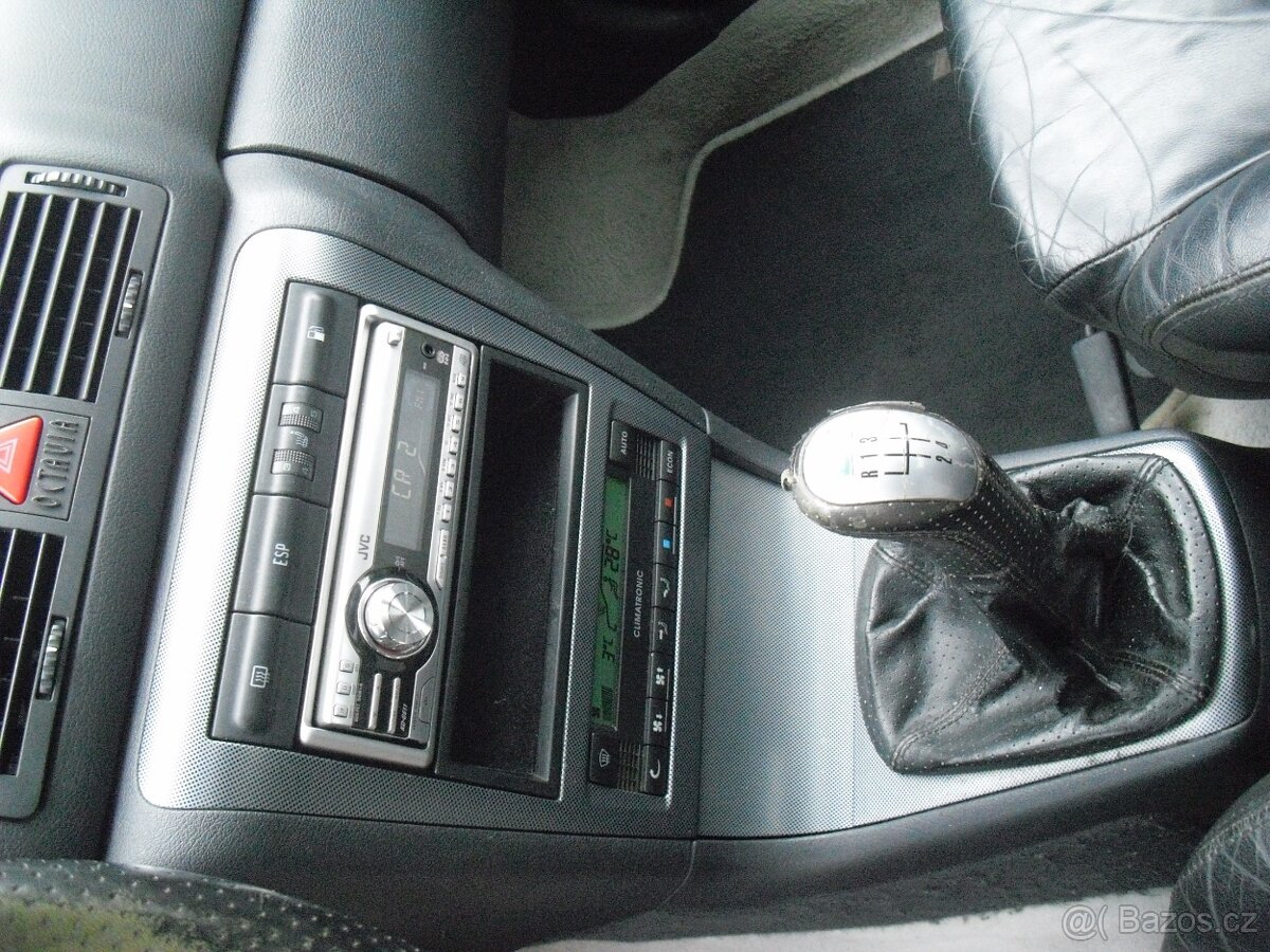 Skoda Octavia 1.8T 132KW RS1 - 16