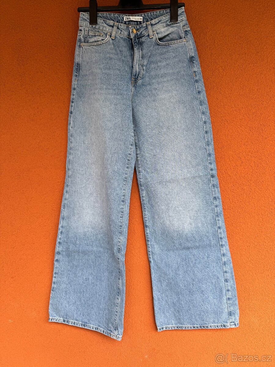 Dámské oblečení vel. S/M - 16