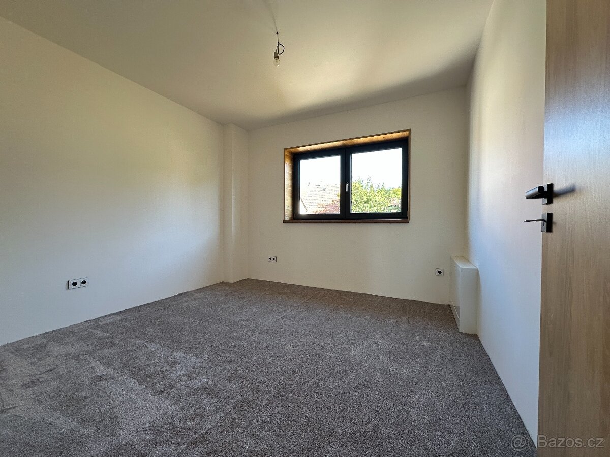 Prodej domu se zahradou Rudíkov (okr. Třebíč) SLEVA na - 16