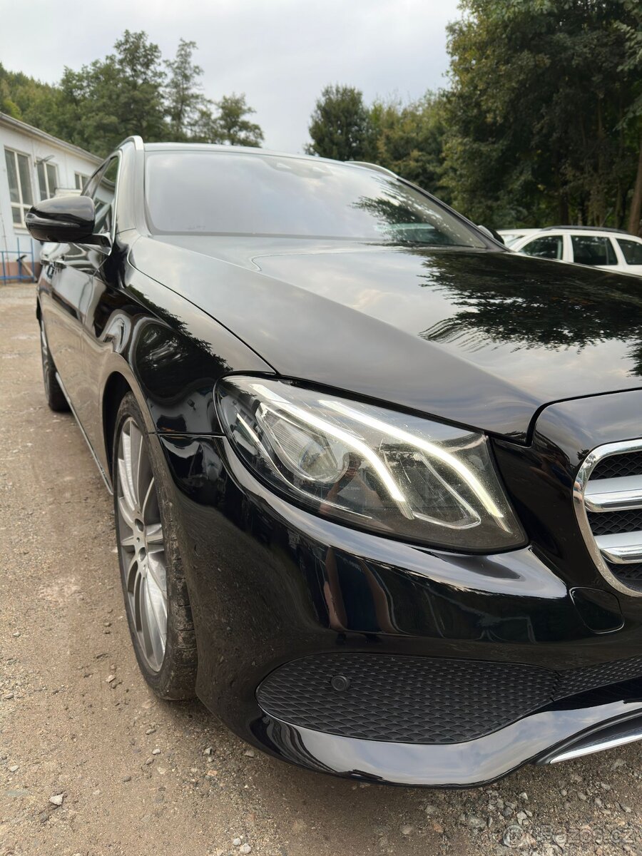 Mercedes Benz e400 - 16