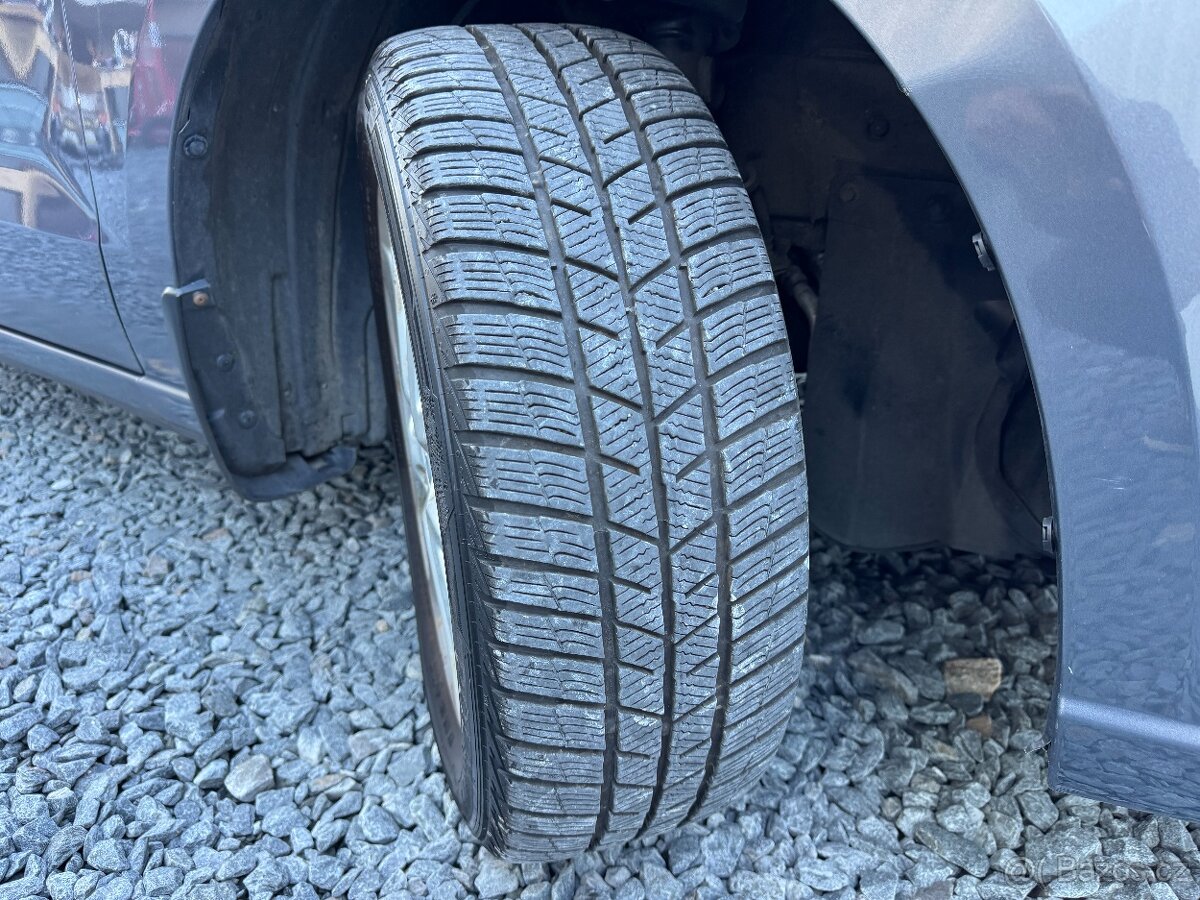 Mazda 5 1,8 i,16V,85kW,7 míst - 16