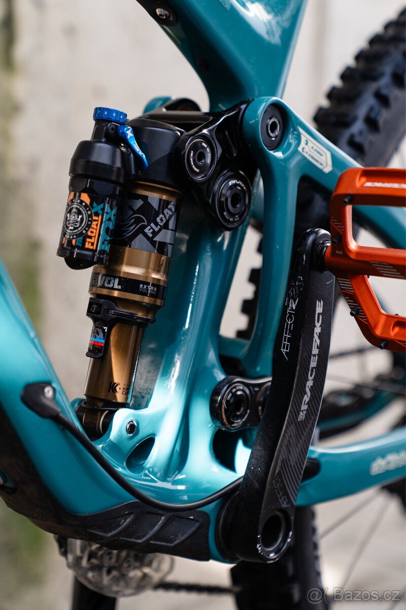 Pivot trail 429 enduro - 16