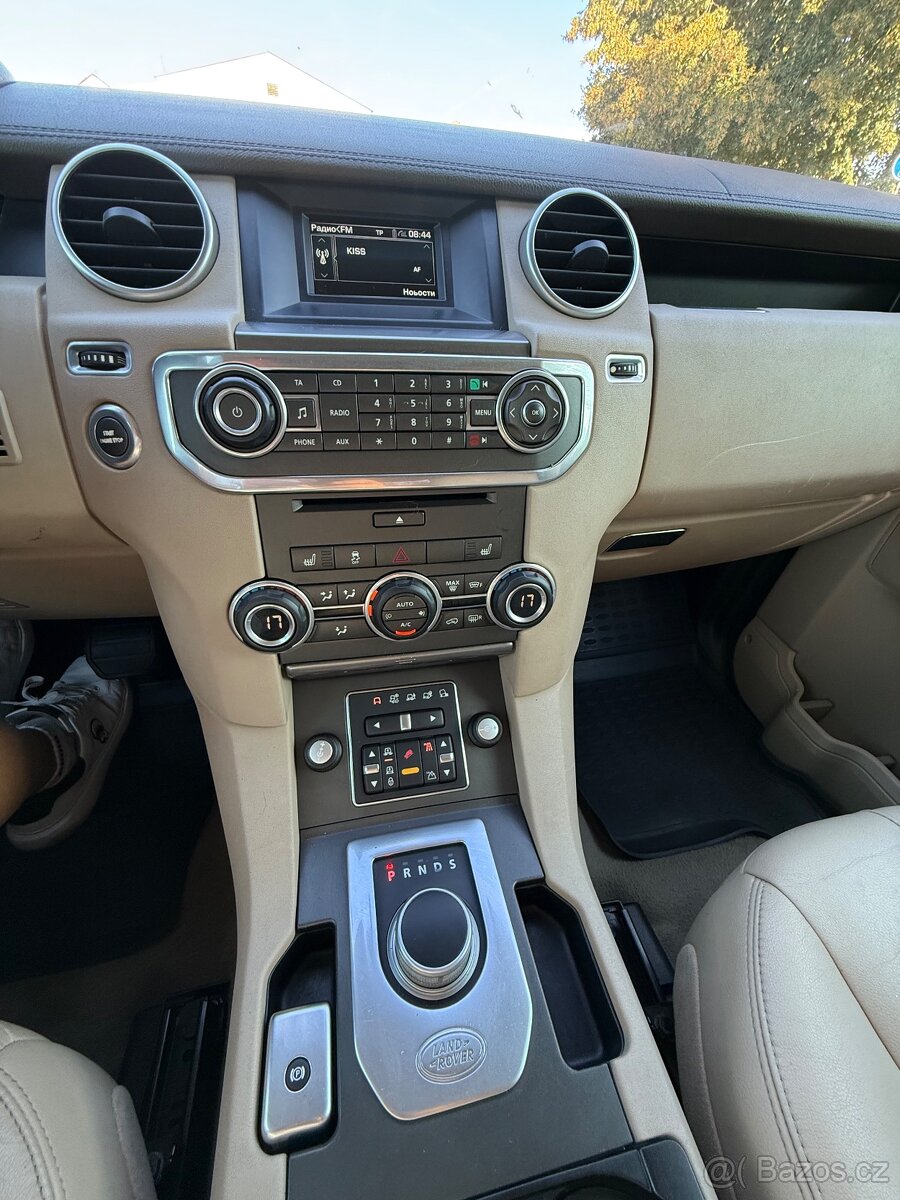 Land Rover Discovery, Discovery4 3,0 SDV6 7mist Ojeté, 2014, - 16