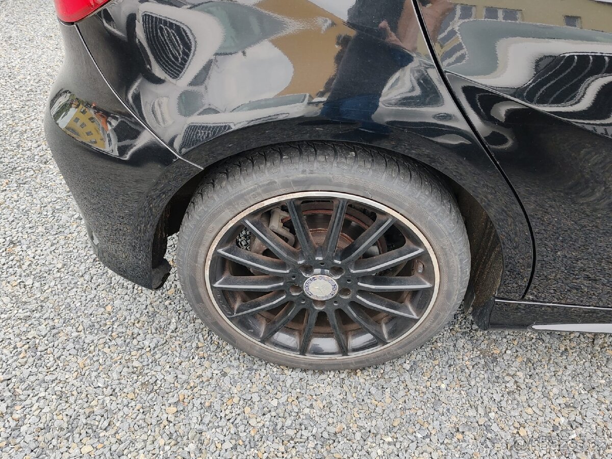 Mercedes-Benz Třídy A A 200 CDI - 16