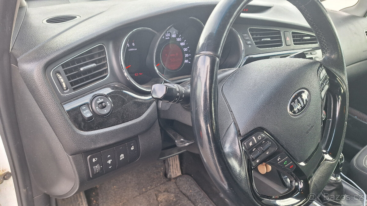 Kia ceed sw 1,6crdi 94kw - 16