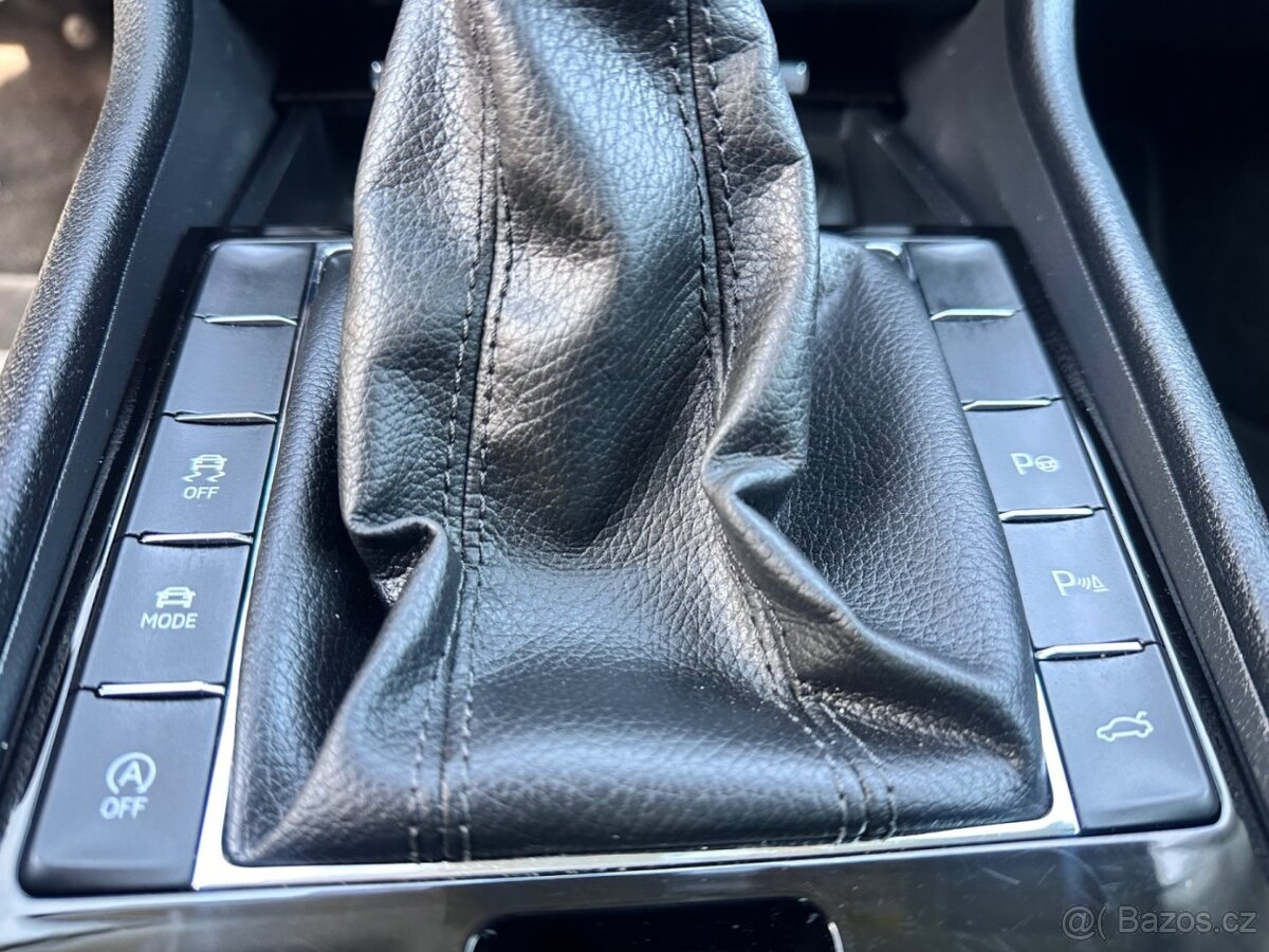 Škoda Superb 2.0TDi LAURIN KLEMENT - 16