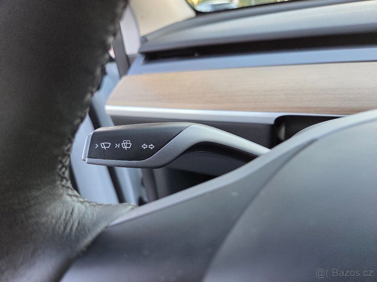 Tesla Model Y, Longe Range, 4x4 - 16