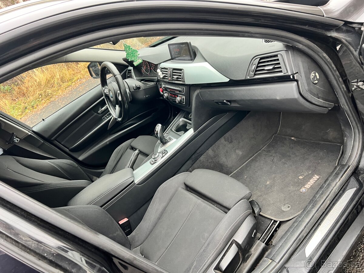 BMW Řada 3 2.0d F31 320d xDrive ČR - 16
