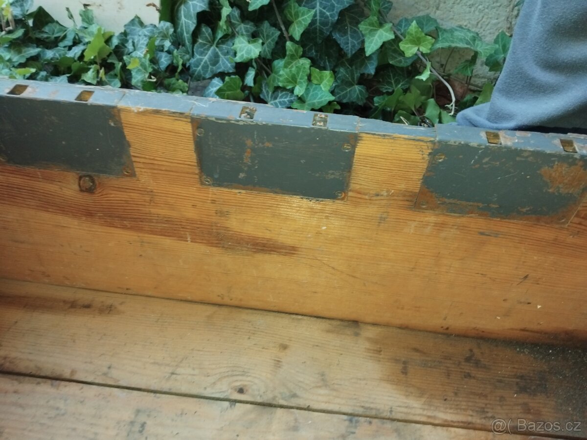 Vojenská bedna - 16